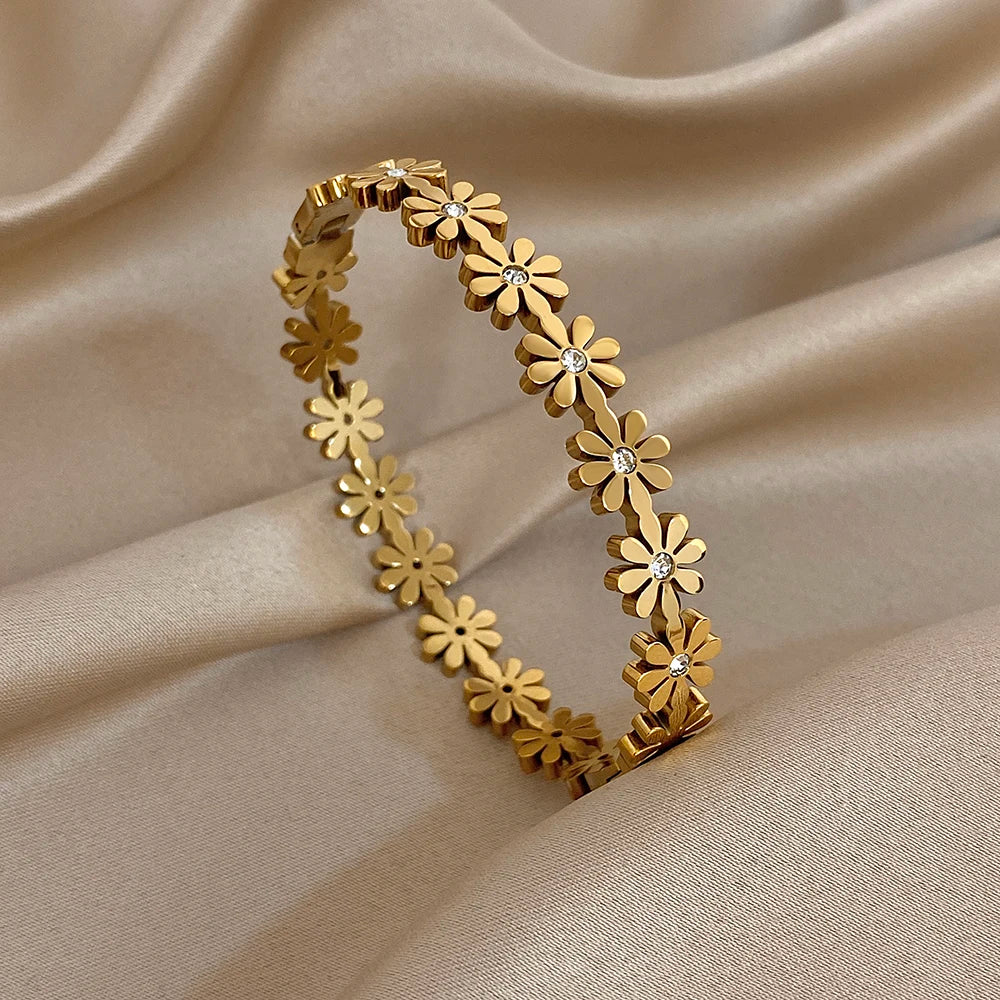 Bracelet Manchette à fleurs en acier inoxydable