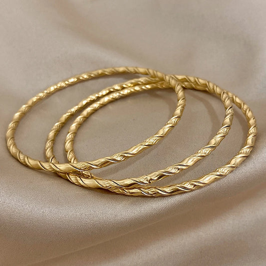 Bracelet torsadé en acier inoxydable