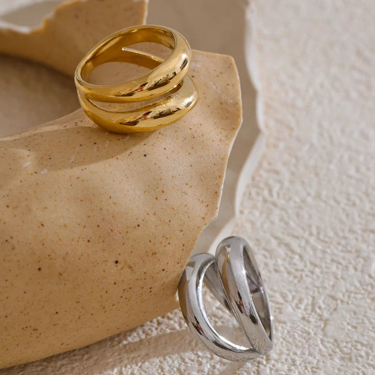Bague double couche géométrique