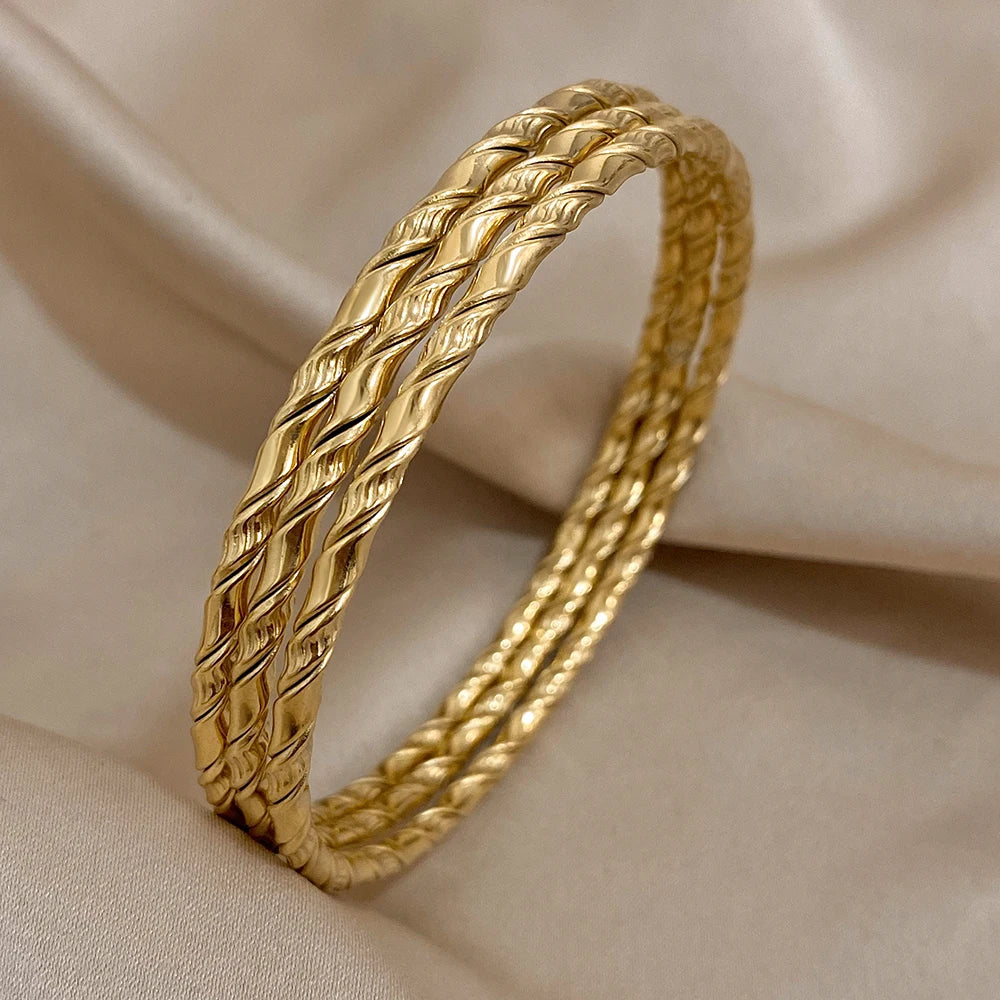 Bracelet torsadé en acier inoxydable