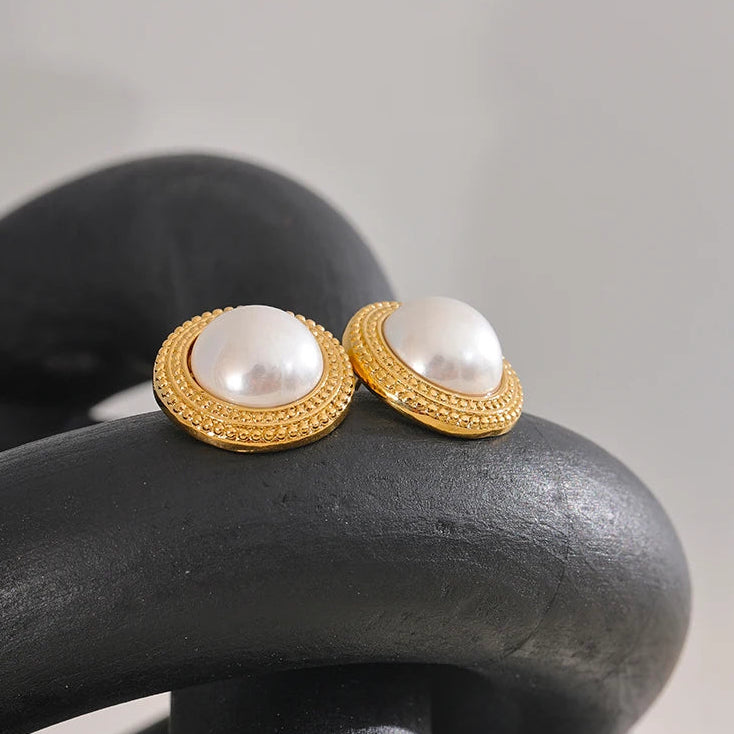 Boucles d’oreilles perles – Élégance classique
