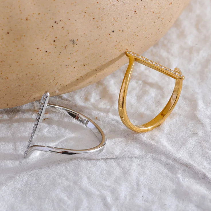 Bague torsadée en zircone - Effet diamants