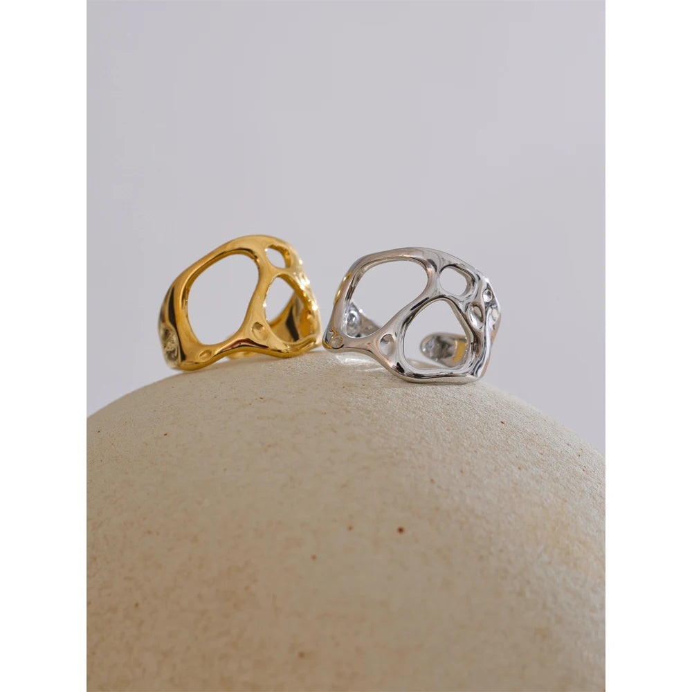 Bague ouverte géométrique ajourée