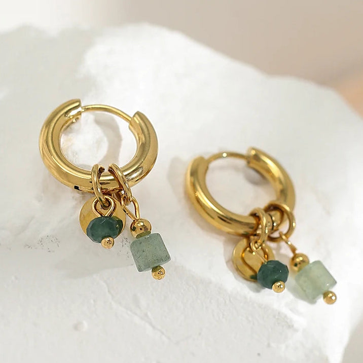 Boucles d’oreilles créoles à pierres