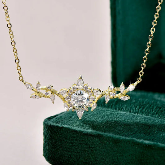 Collier Feuille Florale en Moissanite Certifiée – Plaqué Or 14K