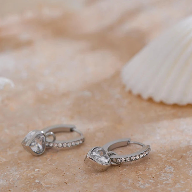 Boucles d’oreilles créoles cœur & zircone