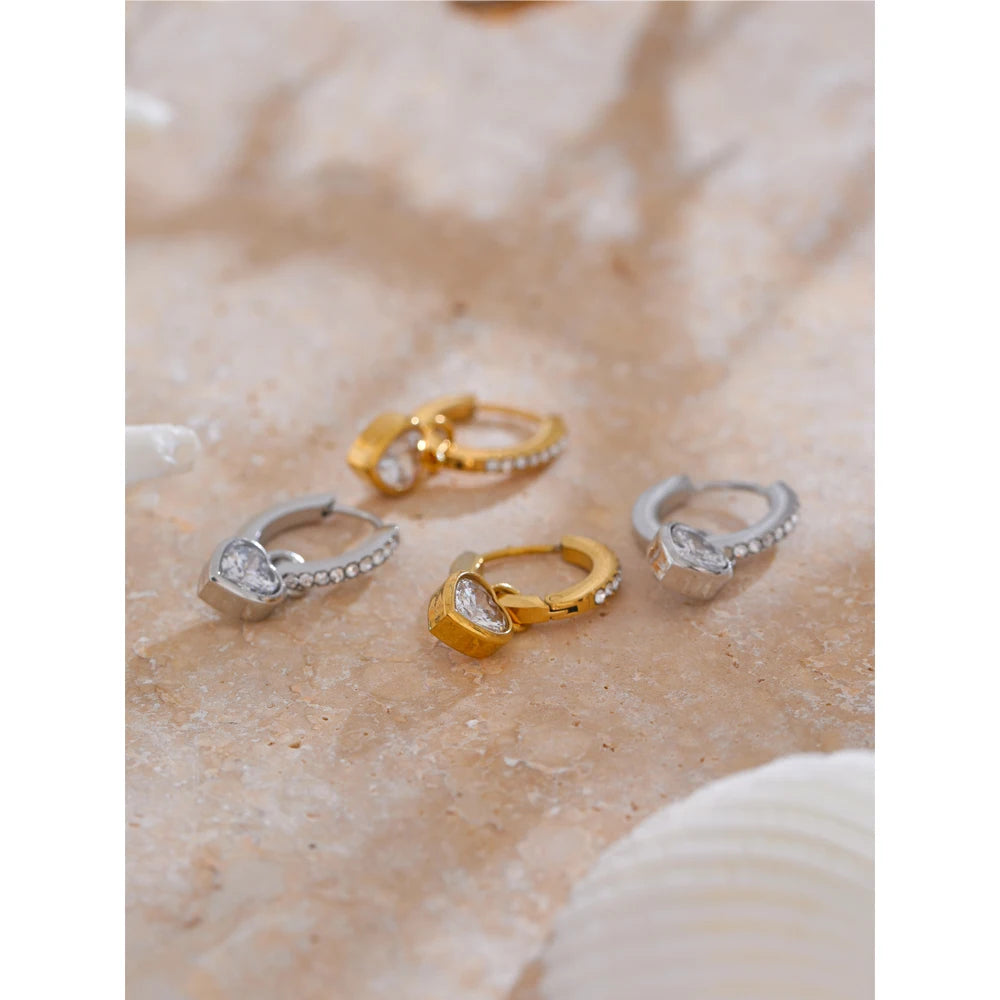 Boucles d’oreilles créoles cœur & zircone