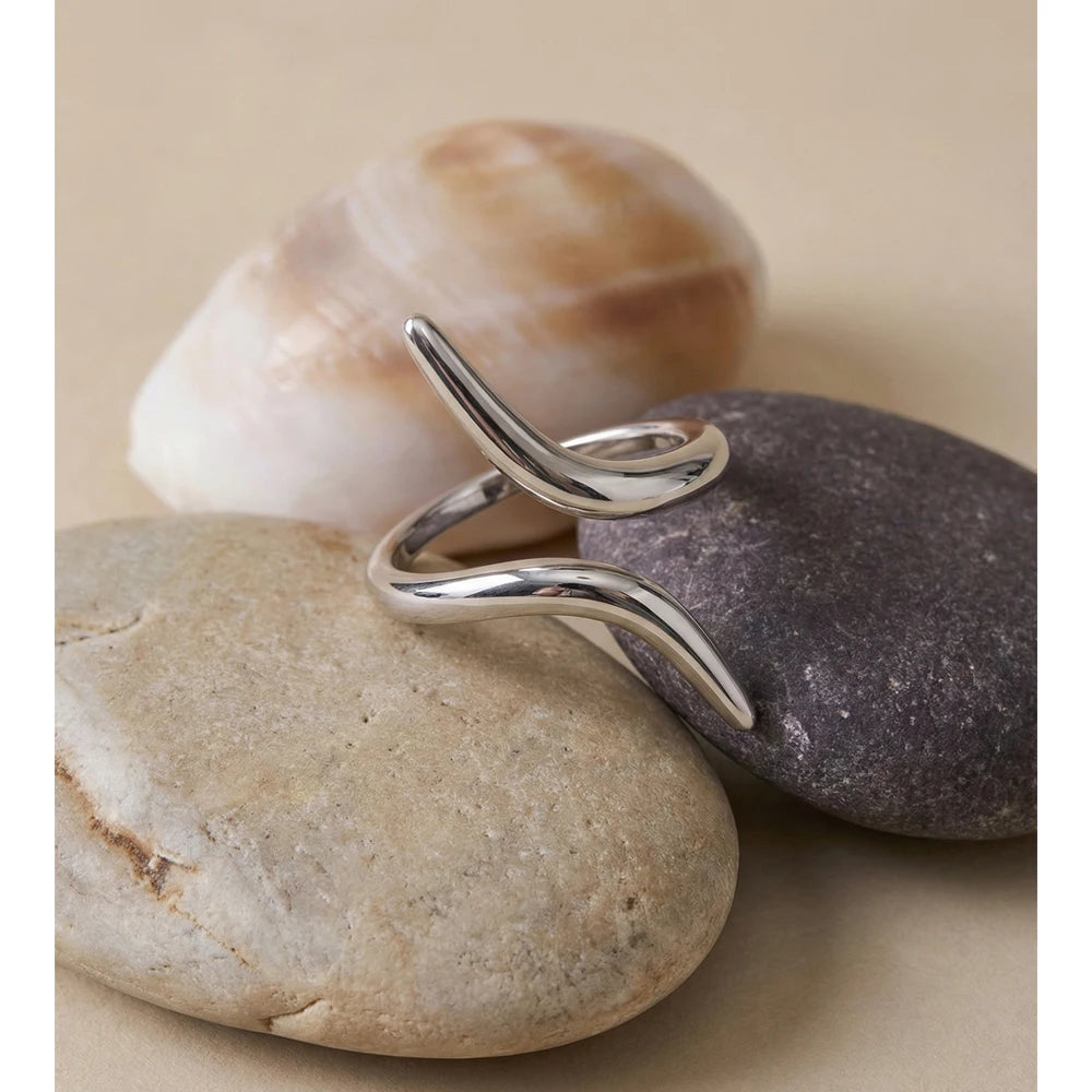 Bague minimaliste ajustable