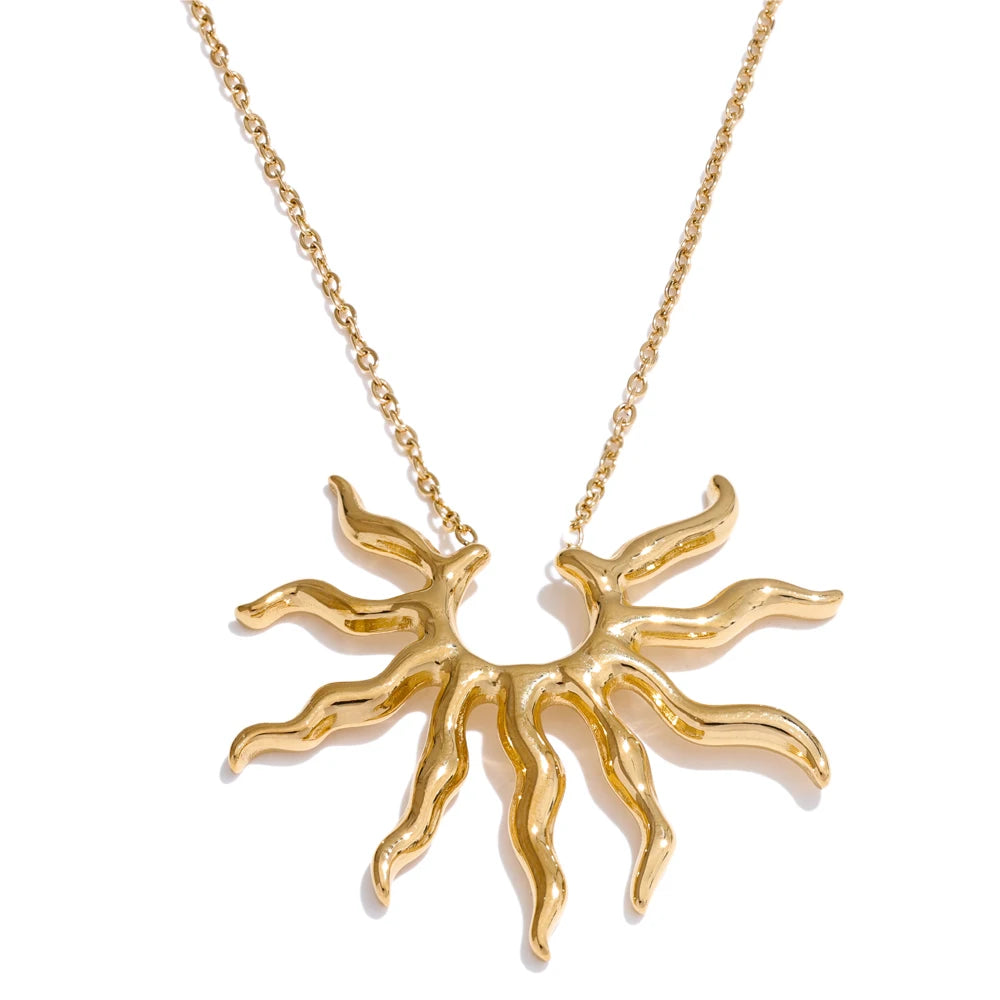 Collier pendentif soleil