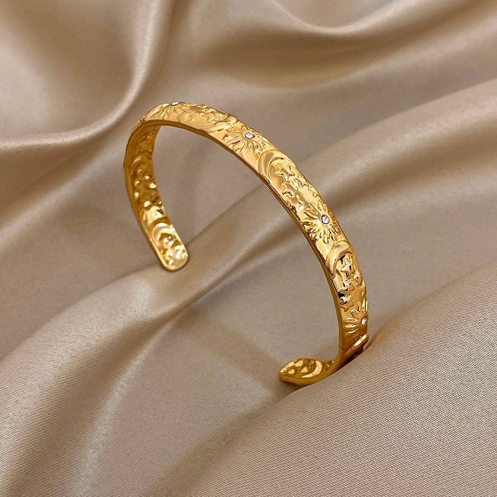Bracelet Manchette Soleil, Lune & Étoile Plaqué Or