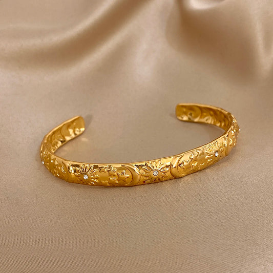 Bracelet Manchette Soleil, Lune & Étoile Plaqué Or