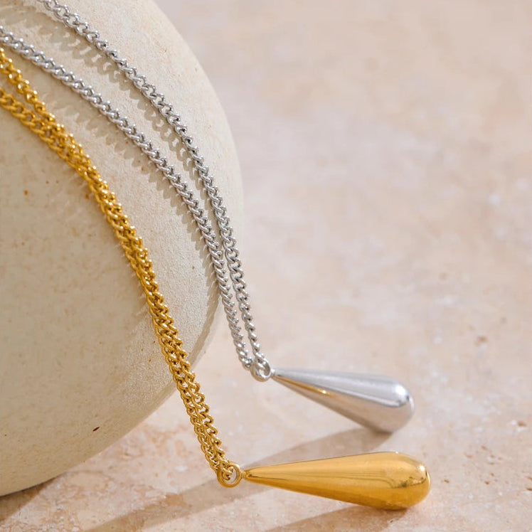 Collier goutte d’eau